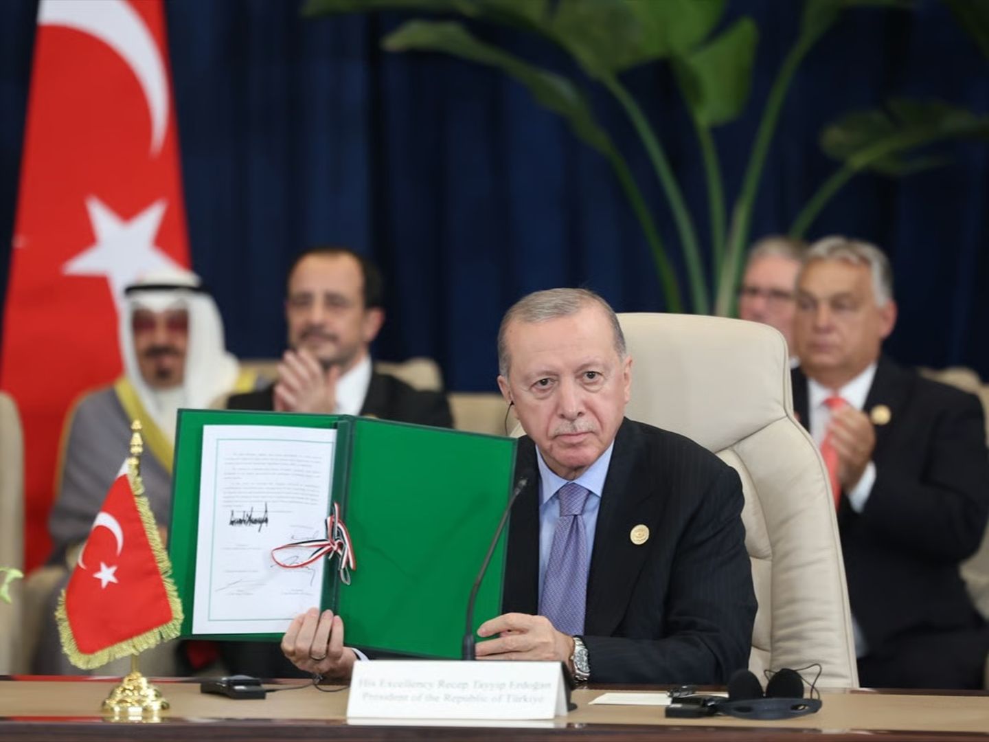Tarihi anlaşma imzalandı: Gazze ateşkesi yürürlüğe girdi
