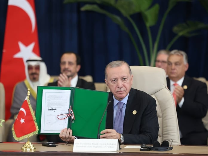 Tarihi anlaşma imzalandı: Gazze ateşkesi yürürlüğe girdi