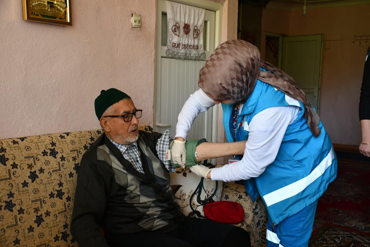 Sağlıkta yeni dönem: Evde Sağlık ve Palyatif Bakım Yönetmeliği yürürlüğe girdi