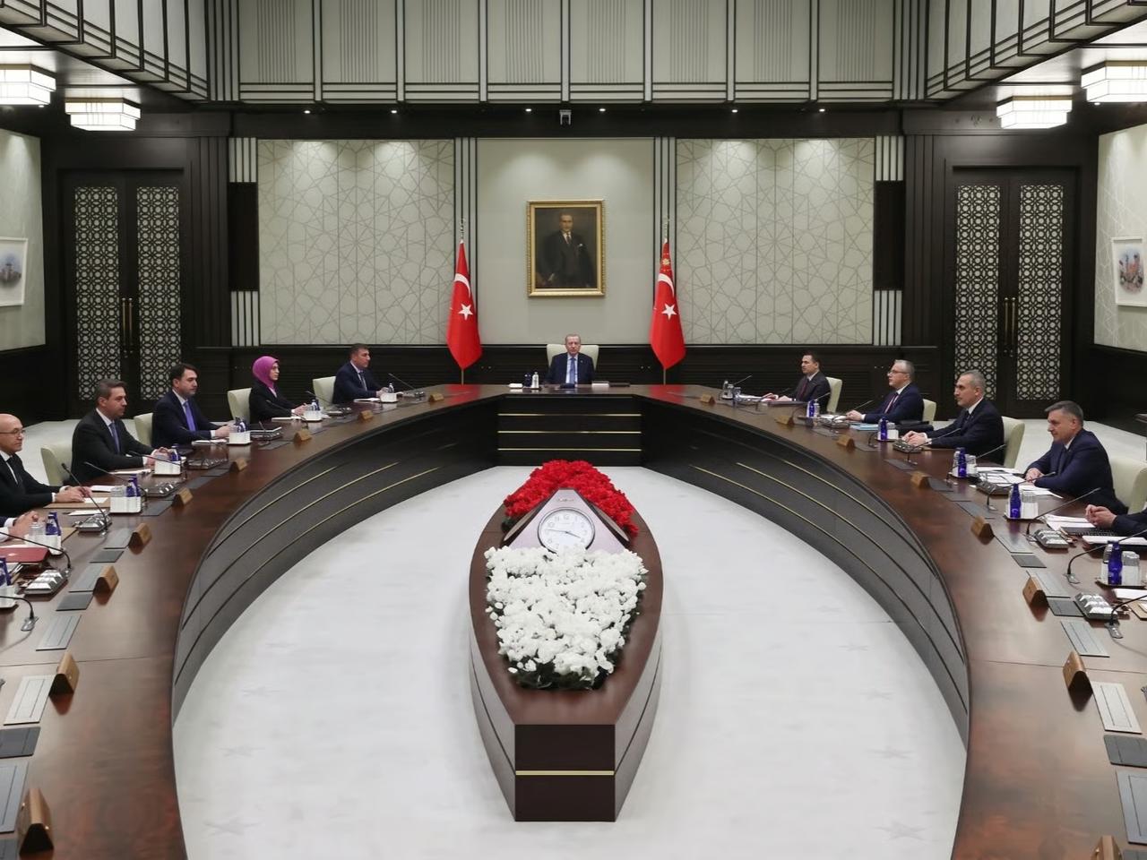 Kabinede ekonomi alarmı! Hürmüz krizinin etkileri masada