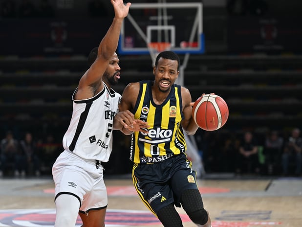 Basketbol Süper Ligi finalinde derbi ateşi: Fenerbahçe'nin tecrübesi Beşiktaş'ın kimyasına karşı