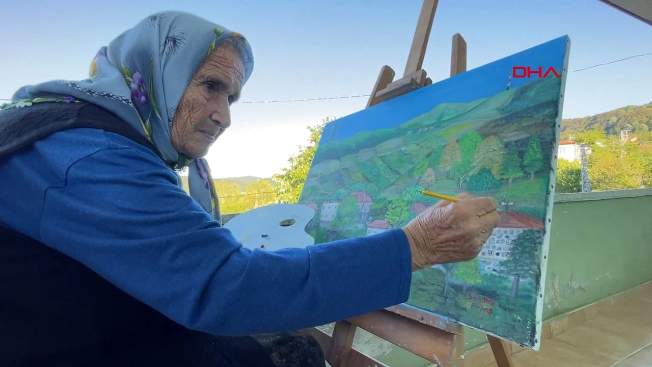 81 yaşındaki kadının 22 yıllık resim tutkusu