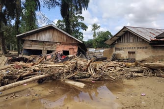 Asya'yı vuran sellerde can kaybı 1400'ü geçti