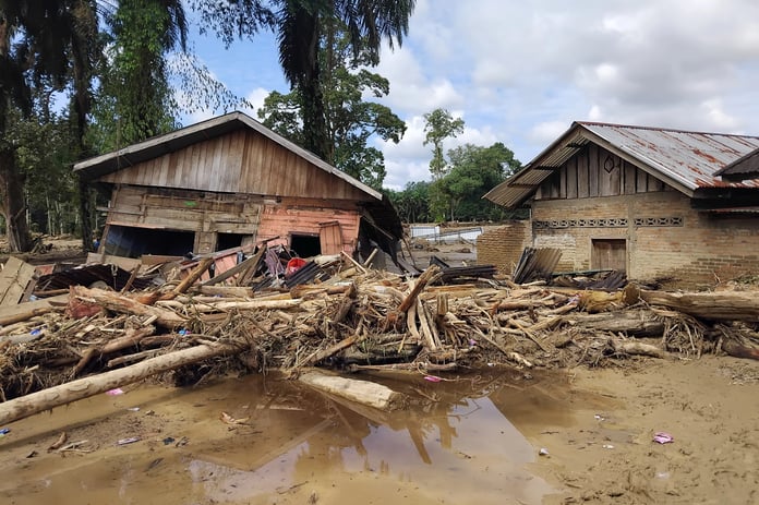 Asya'yı vuran sellerde can kaybı 1400'ü geçti
