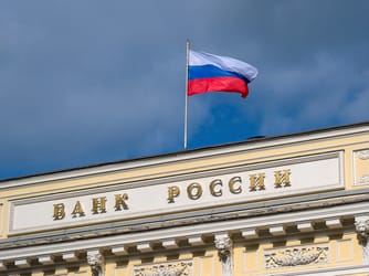 Russian Banks Face Explosive Crisis Under War Economy Burden
