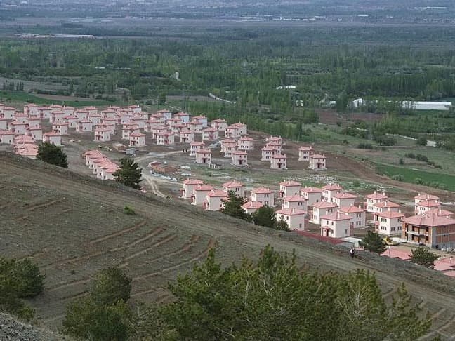 TOKİ 37 ilde 252 arsayı açık artırmayla satıyor