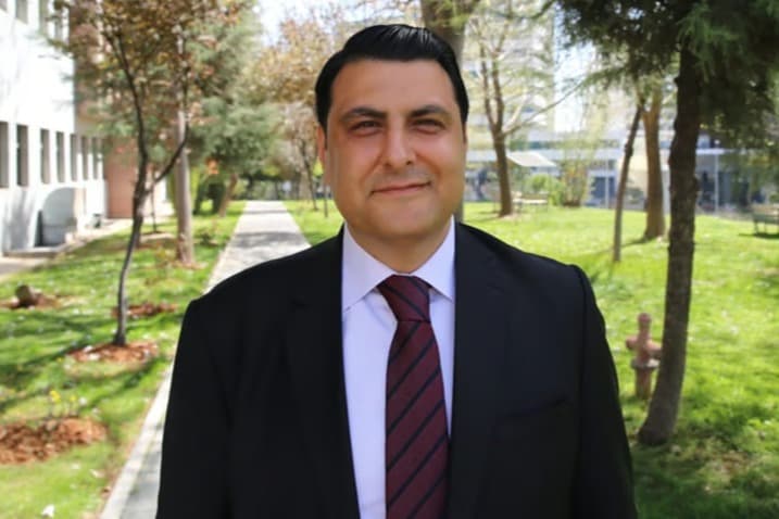 Yılmaz’dan iftiralara belgeli cevap