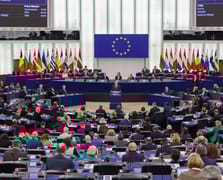 Avrupa Parlamentosu kurumsal cihazlarda yapay zekayı engelledi