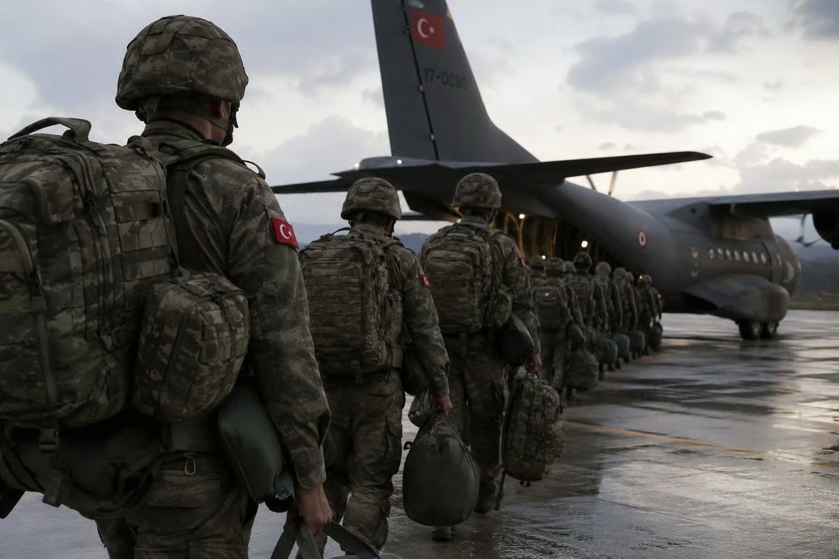 'Seferberlik emri’ mesajı olay oldu