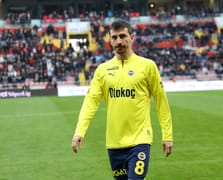 Fenerbahçe, Mert Hakan Yandaş'ın sağlık durumuyla ilgili çıkan haberler dair açıklama yaptı