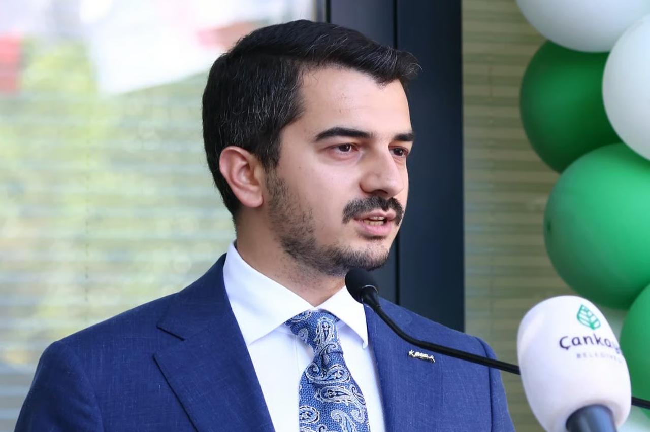 Tutuklu Çankaya Belediye Başkanı CHP'den istifa etti