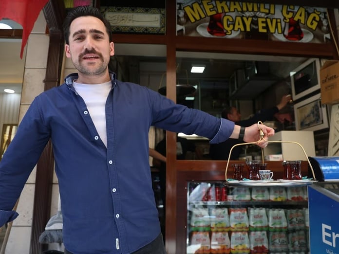 Konyalı çaycı yapay zeka ile siparişlerini katladı