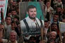 Husilerden ABD ve İsrail'e İran uyarısı