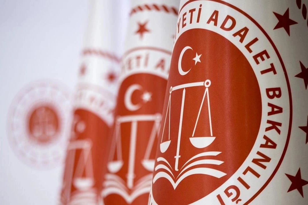 Adalet Bakanlığı: Bilgilerin bakanlıktan sızdırıldığı beyanı iftira 