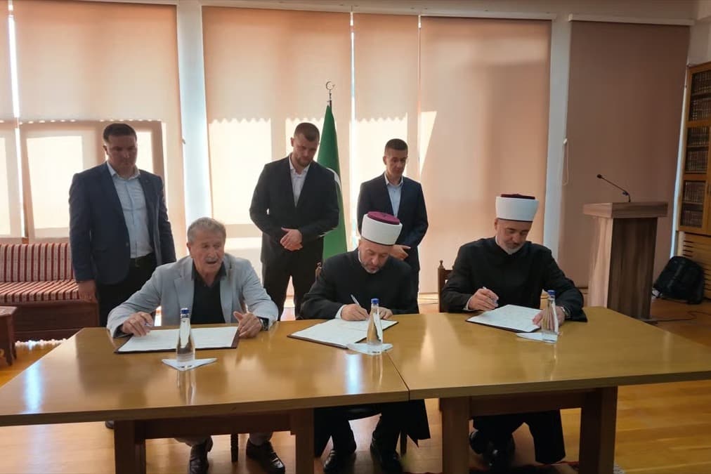 Sırbistan'daki İslami yapılardan tarihi birleşme kararı