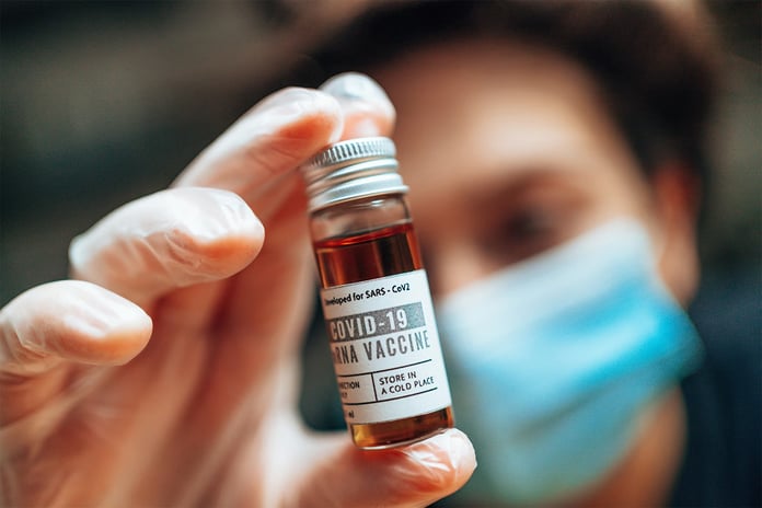 ABD Gıda ve İlaç Dairesi 'nden mRNA aşılarında yeni uyarı etiketi bulundurulması talimatı