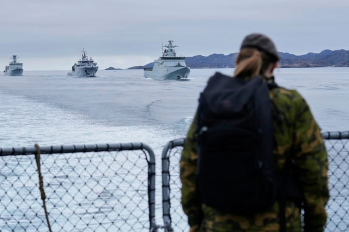 Almanya Trump'ın tehditlerine karşı Grönland'a asker gönderecek