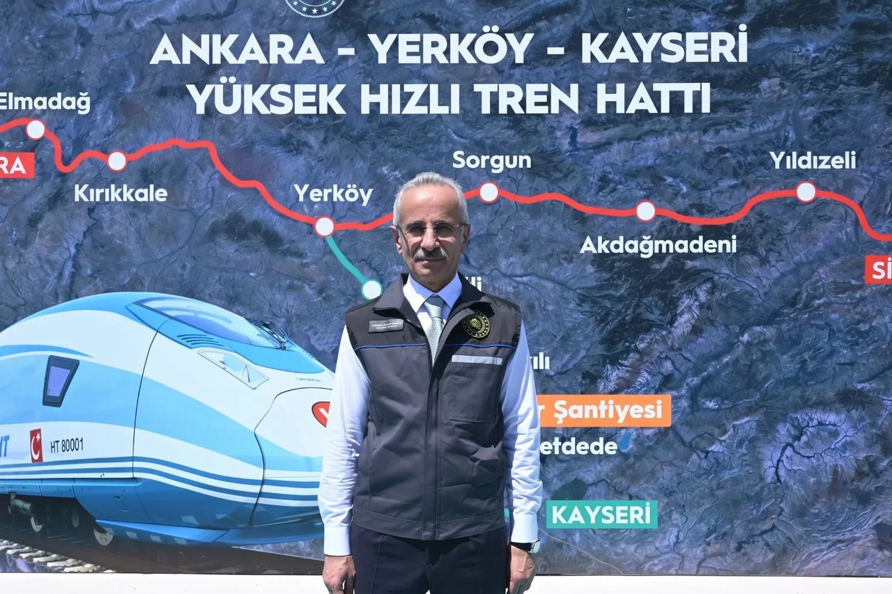 Ankara-Kayseri arası 1 saat 45 dakika olacak! İlerleme yüzde 50'yi geçti
