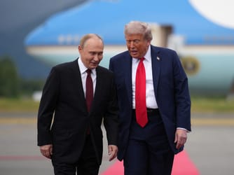Trump Calls Putin and Zelensky to Revive Stalled Peace Talks
