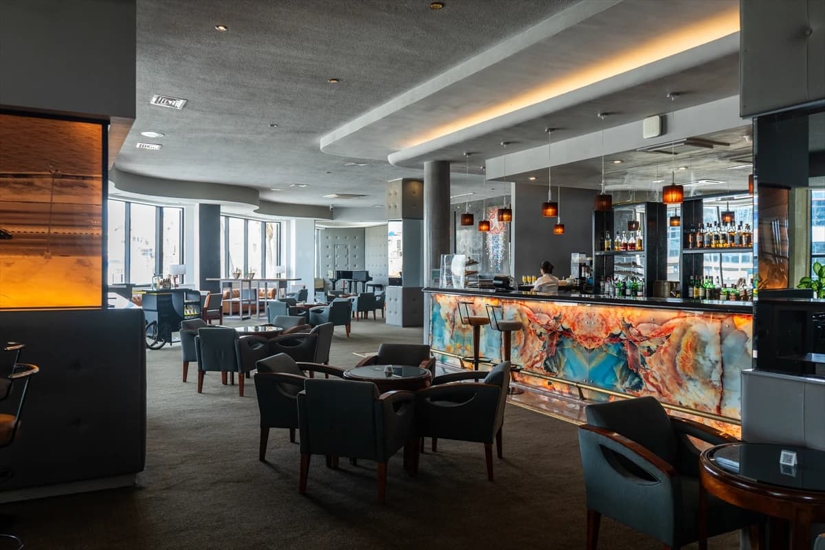 Küba ekonomisine ağır darbe: Dev otel zincirleri adadan çekiliyor