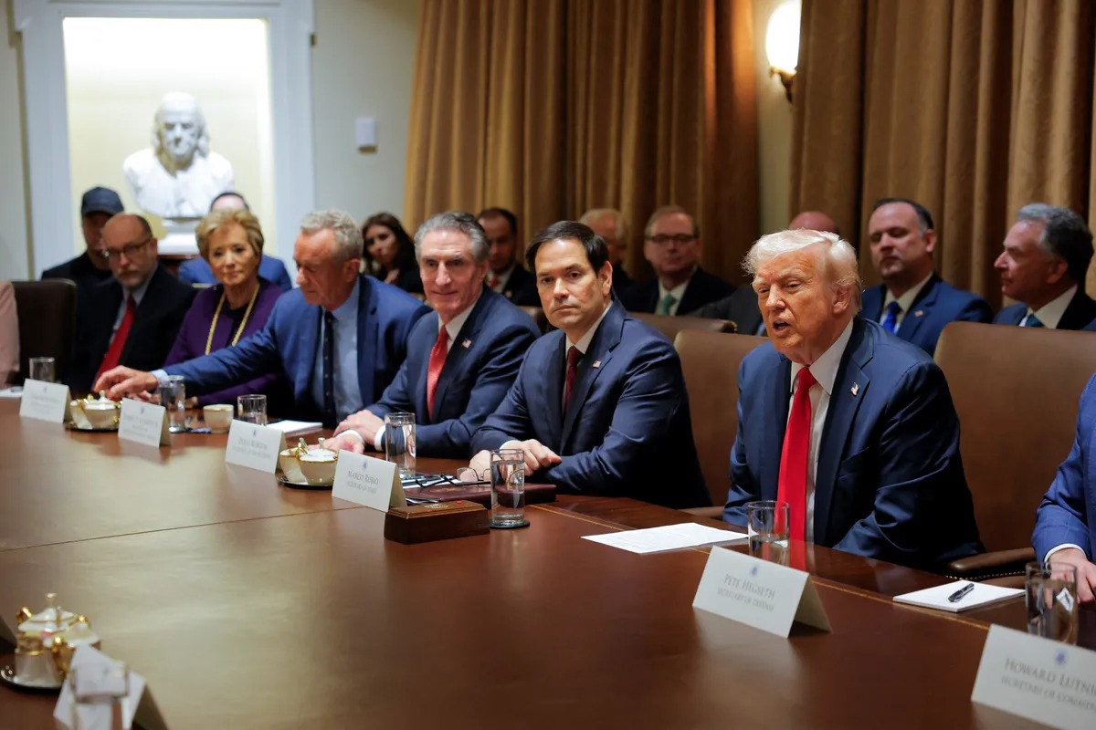 Why is Trump using Signal?