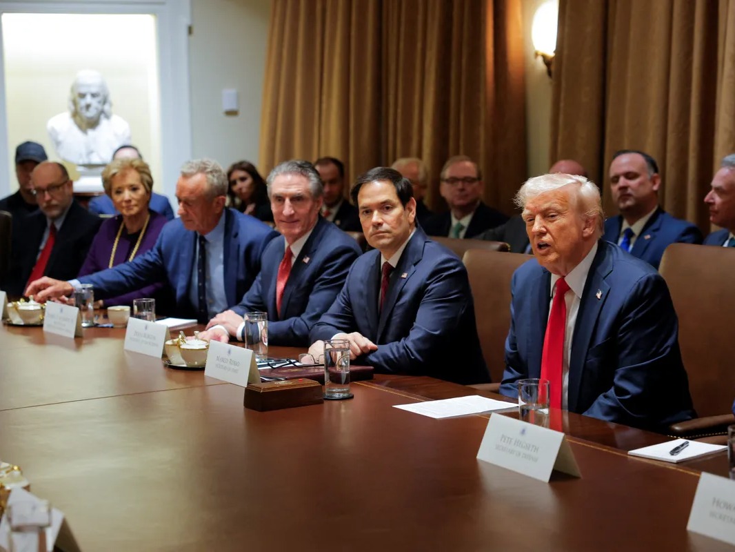 Why is Trump using Signal?