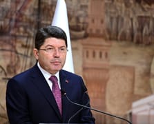 Adalet Bakanı Tunç: İBB soruşturması siyasi değil adli