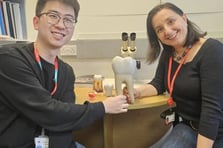 İngiltere'de bilim insanları laboratuvar ortamında insan dişi üretti