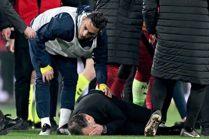 'Mourinho Okan Buruk'un burnuna saldırdı'