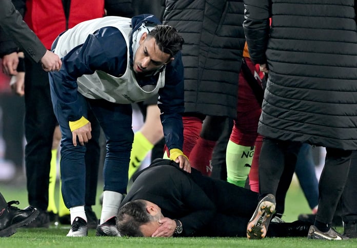 'Mourinho Okan Buruk'un burnuna saldırdı'