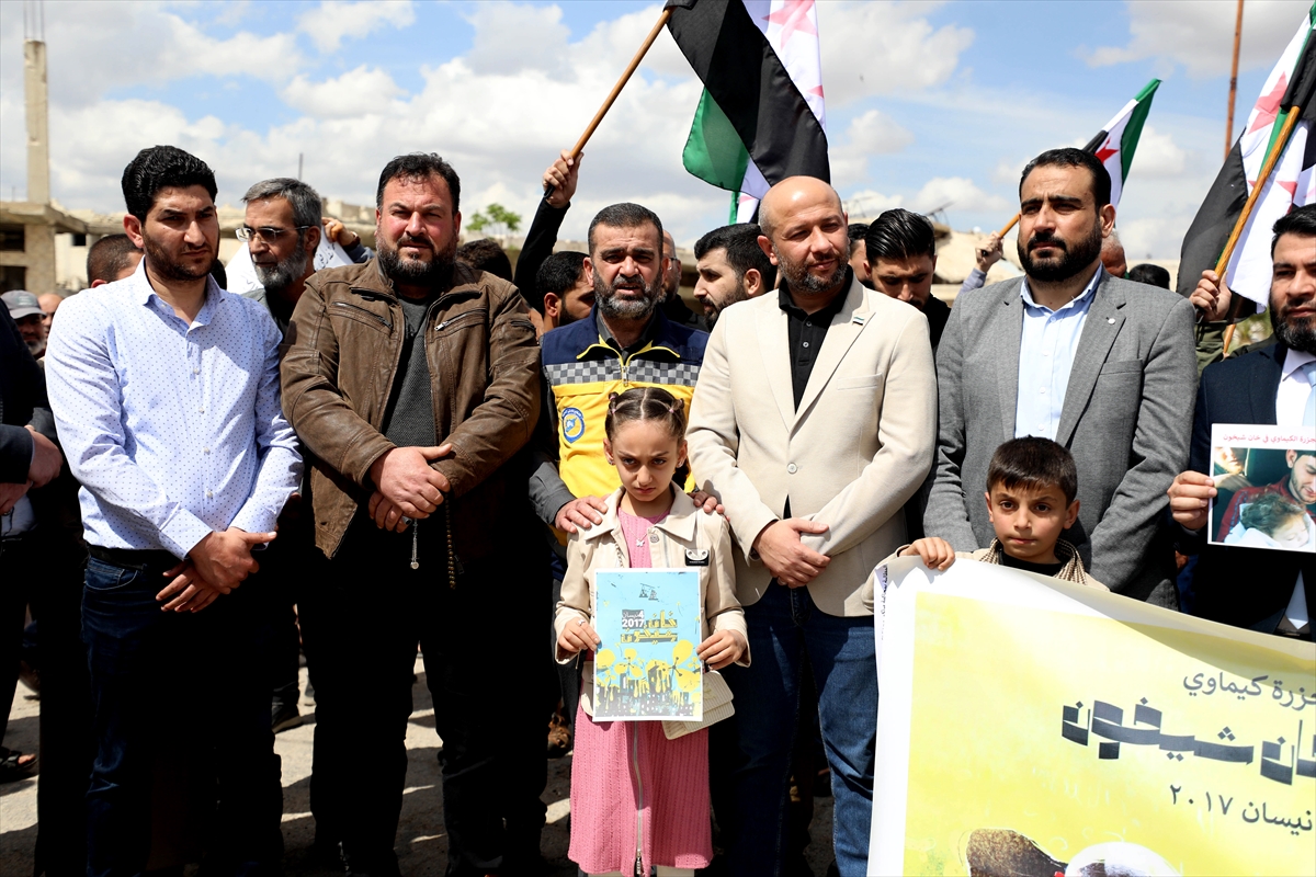 Suriyeliler kimyasal silah saldırısının 8. yılında ölenleri andı