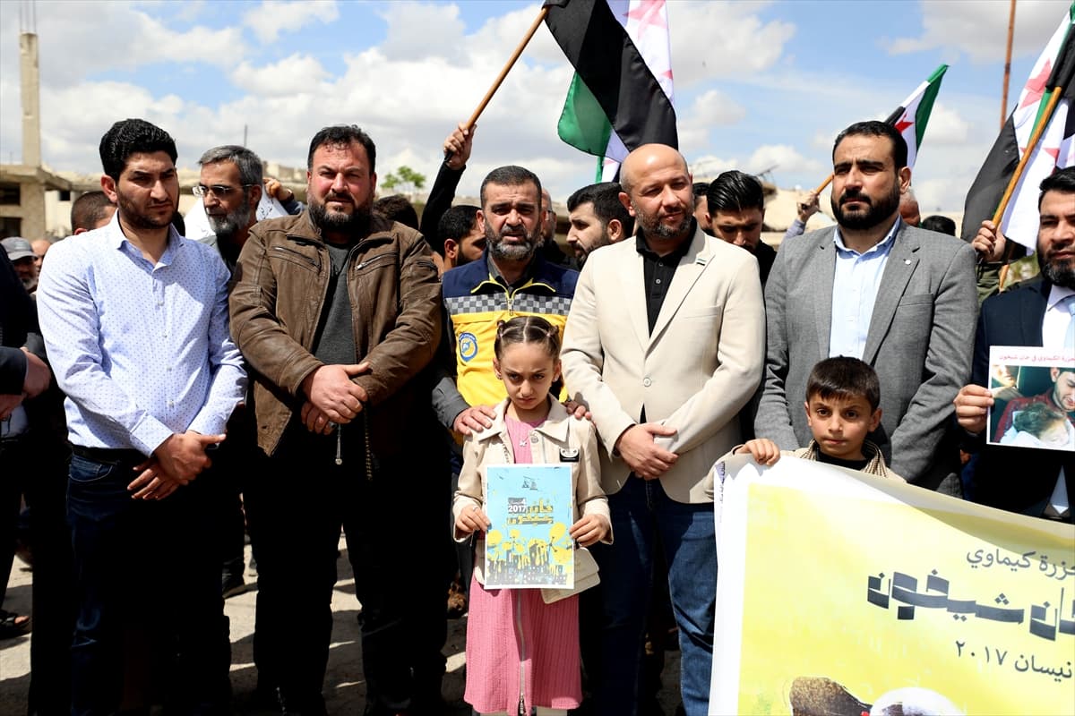 Suriyeliler kimyasal silah saldırısının 8. yılında ölenleri andı