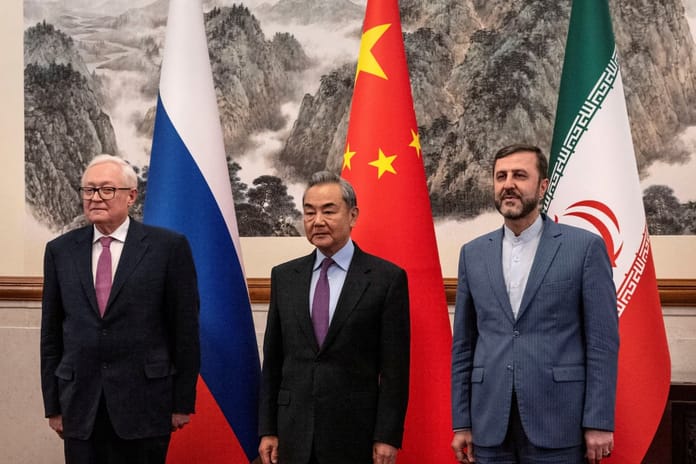 Çin ve Rusya'dan İran’a destek: Nükleer görüşmeler için yaptırımlar kaldırılmalı