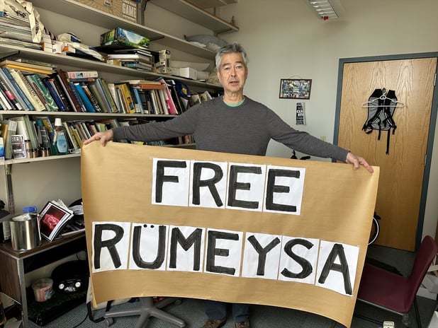 ABD'li profesör Rümeysa Öztürk'e özgürlük talebiyle açlık grevinde