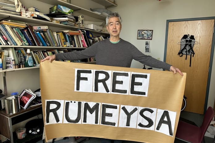 ABD'li profesör Rümeysa Öztürk'e özgürlük talebiyle açlık grevinde