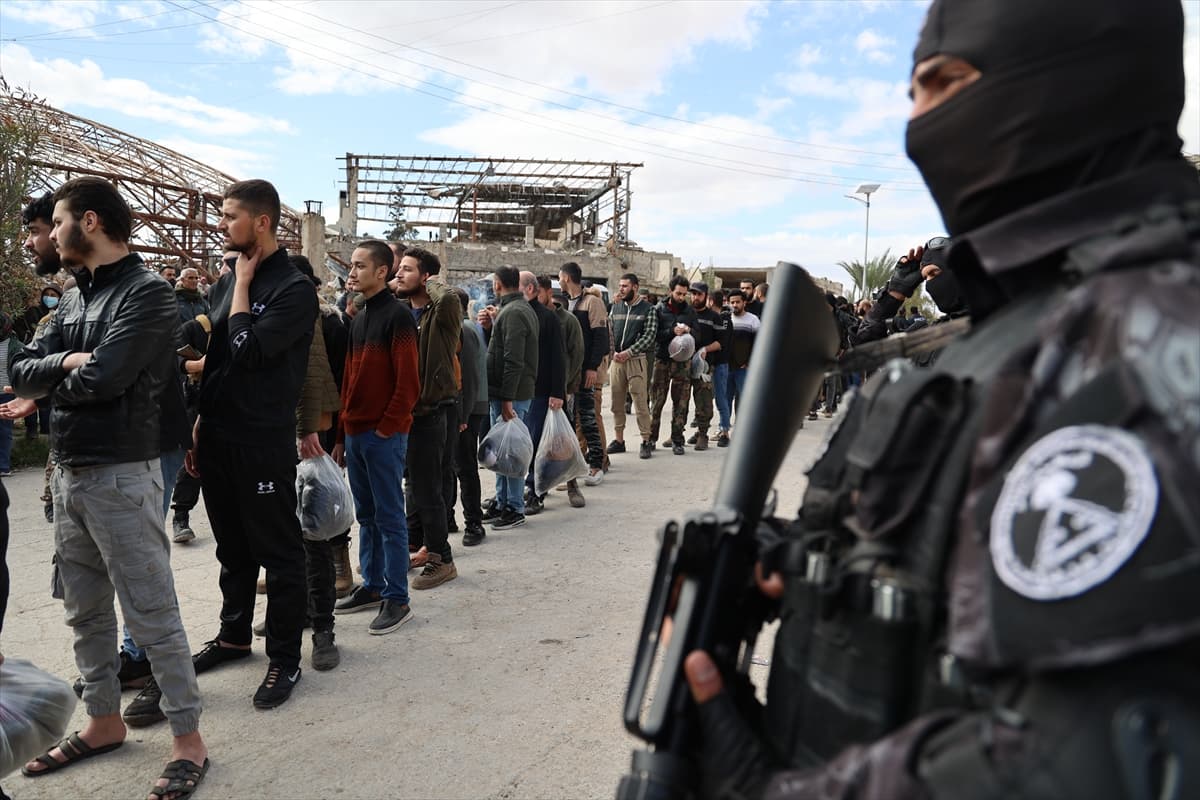 Halep'te PKK/YPG'nin kaçırdığı 100 kişi serbest bırakıldı