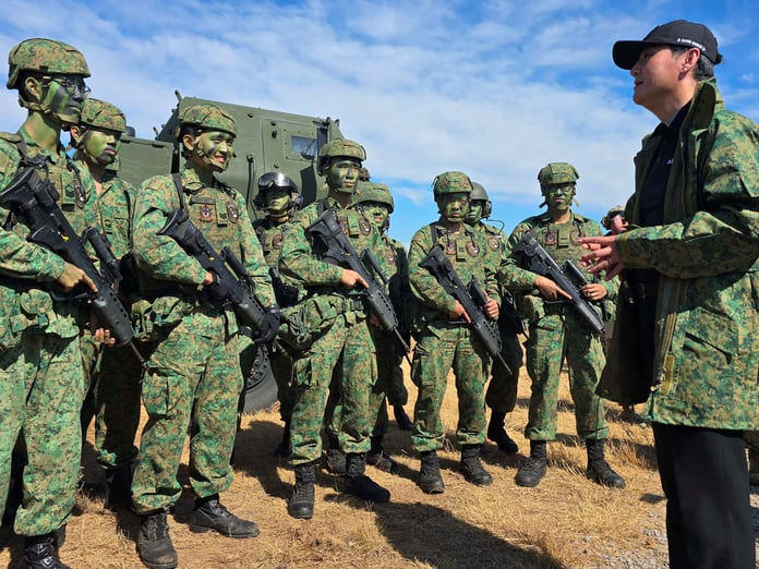 Singapur savunma bütçesini artırıyor