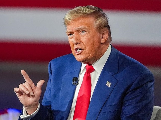 Trump’tan göçmenlere "gönüllü dönüş" için para ve uçak bileti