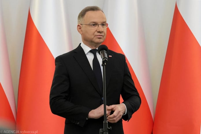 Polonya Cumhurbaşkanı Fransız nükleer silahlarının Polonya'yı korumasını istiyor