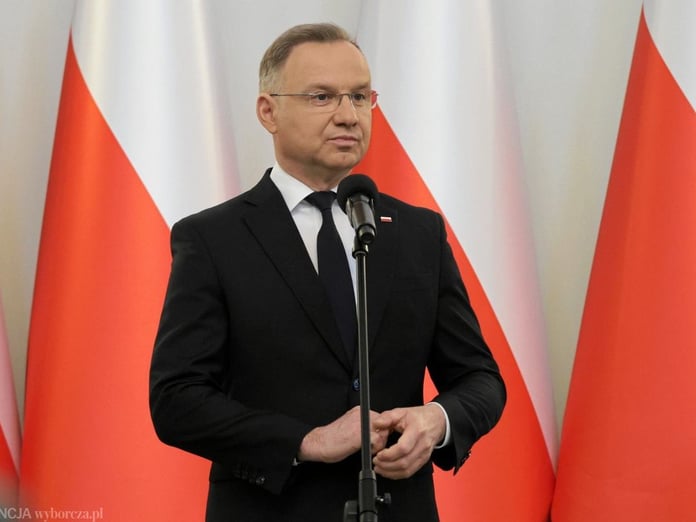 Polonya Cumhurbaşkanı Fransız nükleer silahlarının Polonya'yı korumasını istiyor