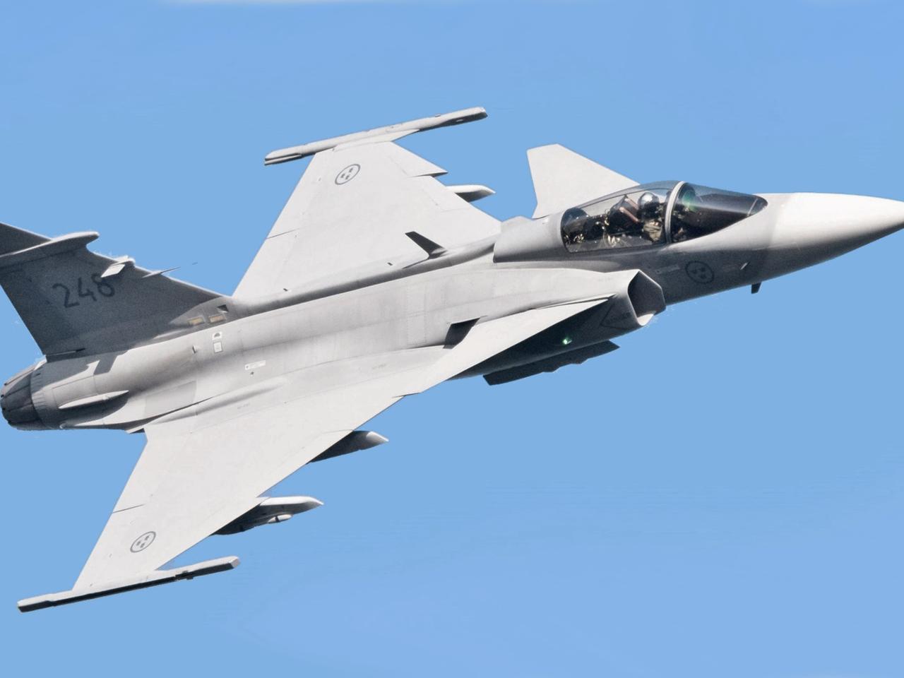Gripen savaş uçaklarına Taurus füzeleri entegre edilecek