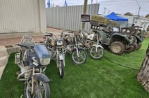 Yağma ifşa oldu: İsrail askerleri çaldıklarını sosyal medyada satışa çıkardı