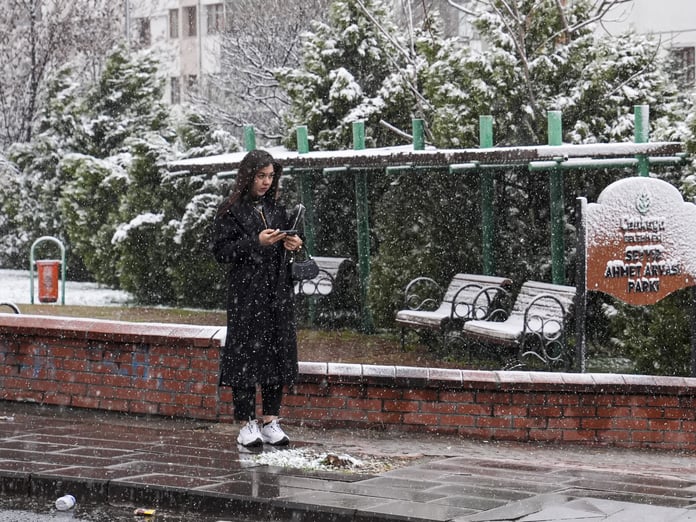 Ankara'da yarın kar sürprizi! Valilikten uyarı geldi