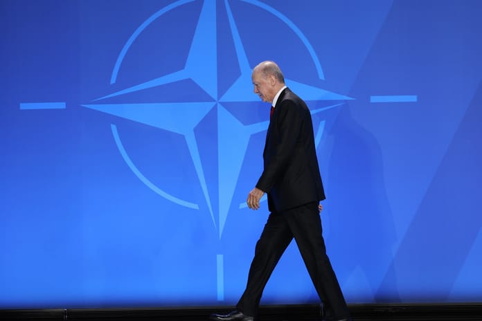 Arab News: Türkiye'nin NATO'daki etkisi artıyor!