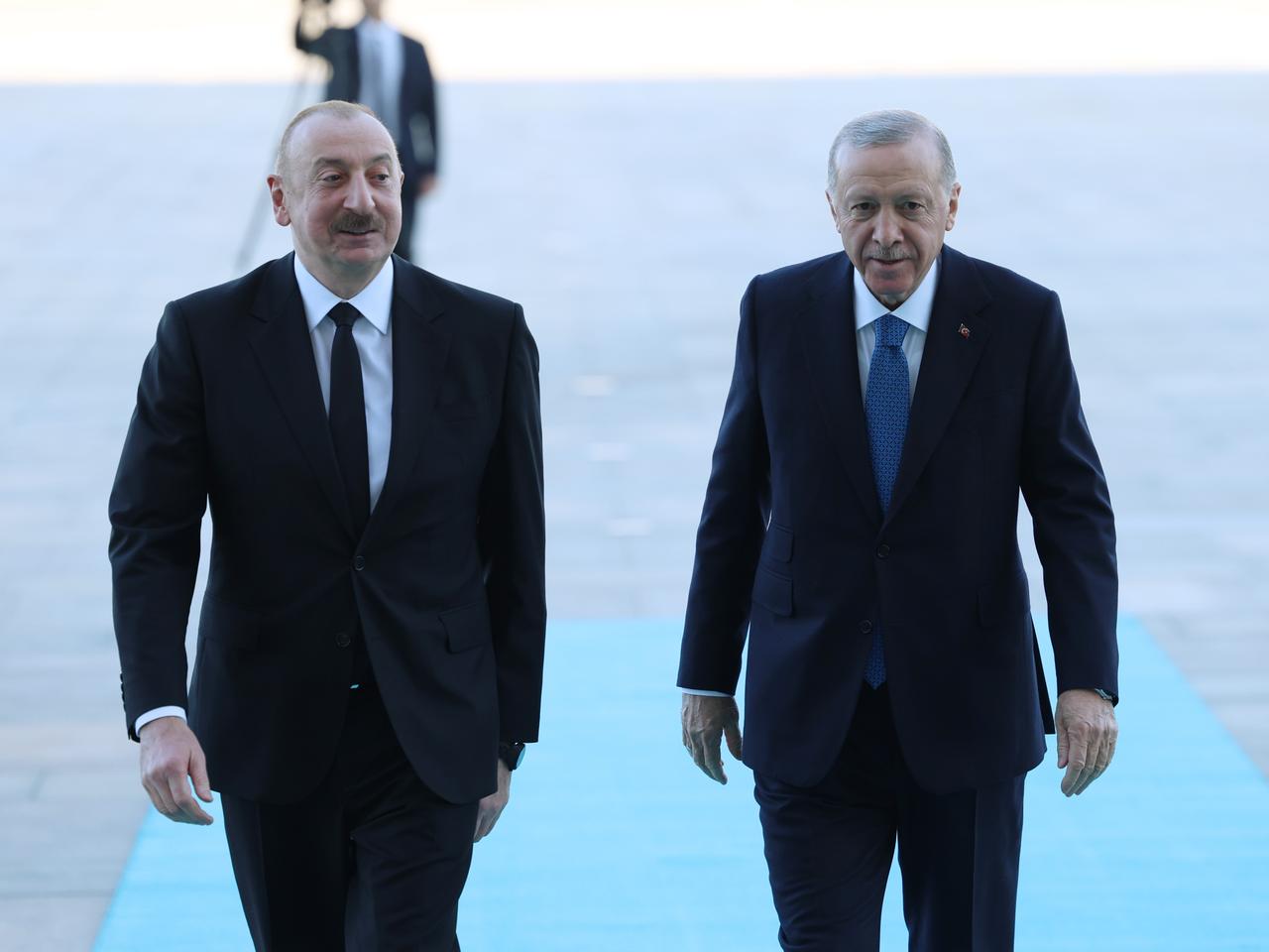 Iğdır-Nahçıvan Boru Hattı'ndan doğalgaz akışı başladı