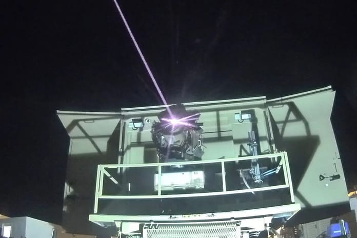 İsrail'in Demir Işın hava savunma lazer silah sistemi 2025 yılında faaliyete geçecek