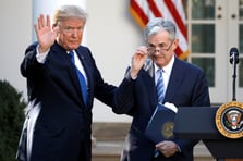 Fed Başkanı Powell'ın istifasını isteyen Trump'ın gözü hızlı faiz indiriminde