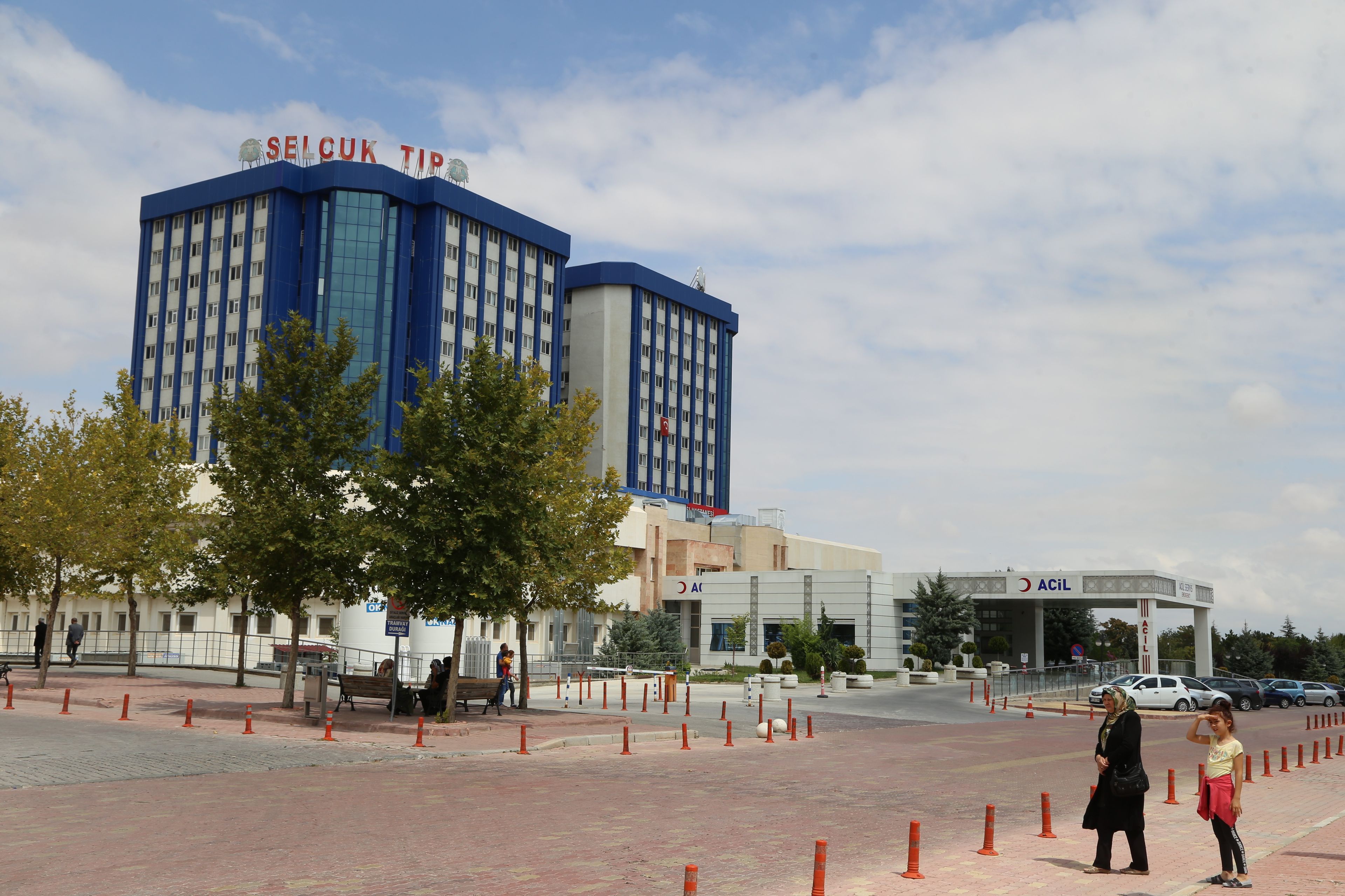 Selçuk Üniversitesi sağlık çalışanlarına yönelik soruşturma başlattı
