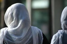 Başörtülü bir öğrenci okula alınmadı