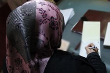 KKTC'de liselilere başörtüsü serbestisi getirildi